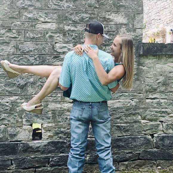 Meet your Posher, Olivia faith - Picture 1 of 1